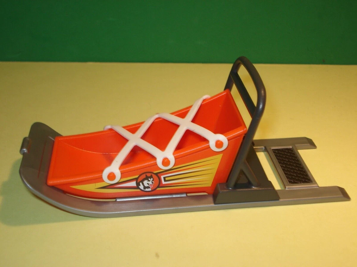 Playmobil husky hotsell drawn sled
