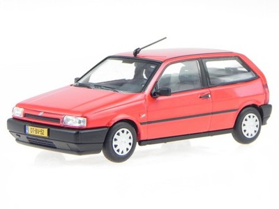 Fiat Tipo 1995 red modelcar PRD453 PremiumX 1:43