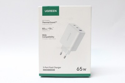 UGREEN 65W 3-Port fast Charger - 2x USB-C / 1x USB-A