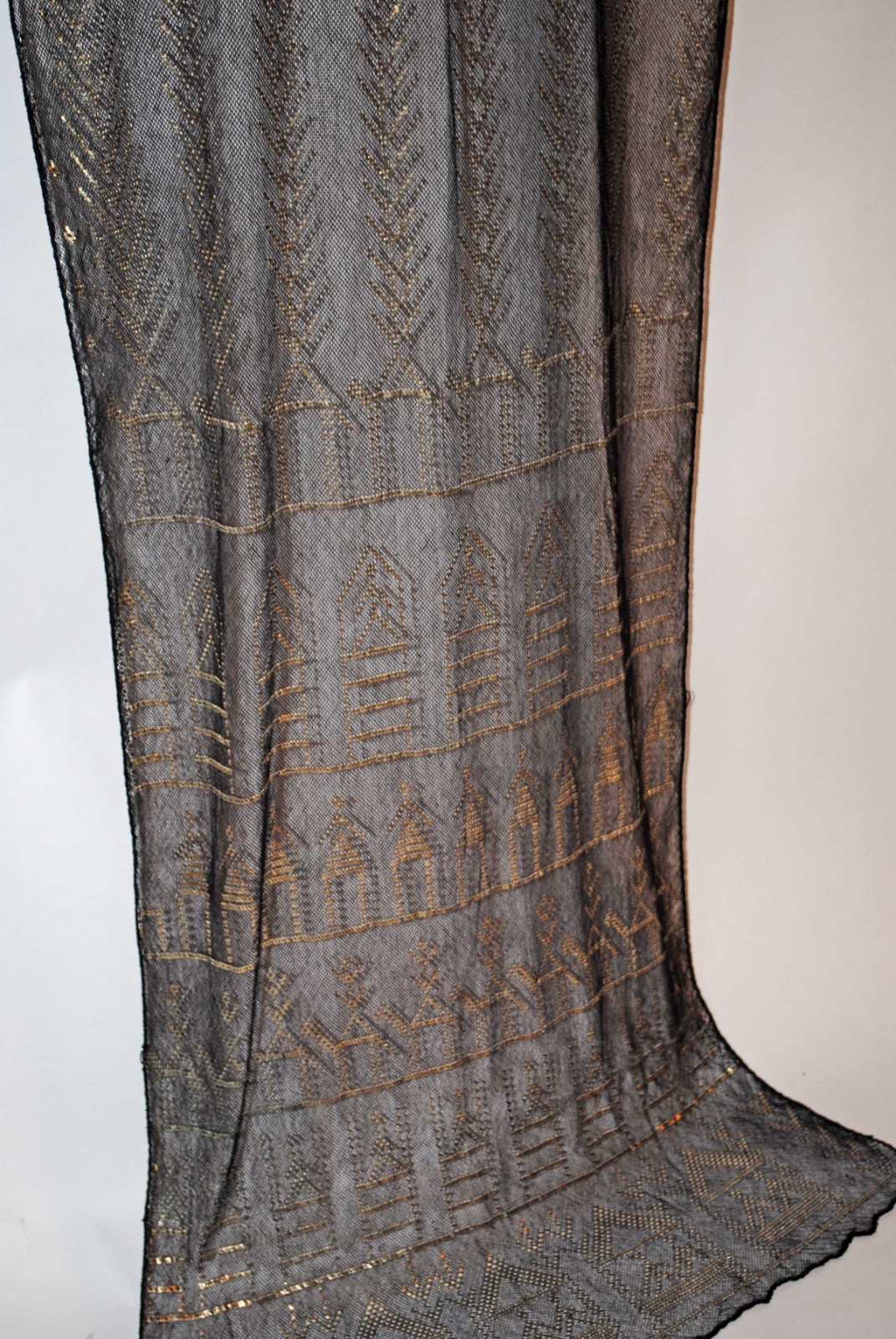 SHIMMERING 1920 BLACK NET & SILVERY SILVER FOIL ASSUIT SHAWL WITH FIGURES image 6