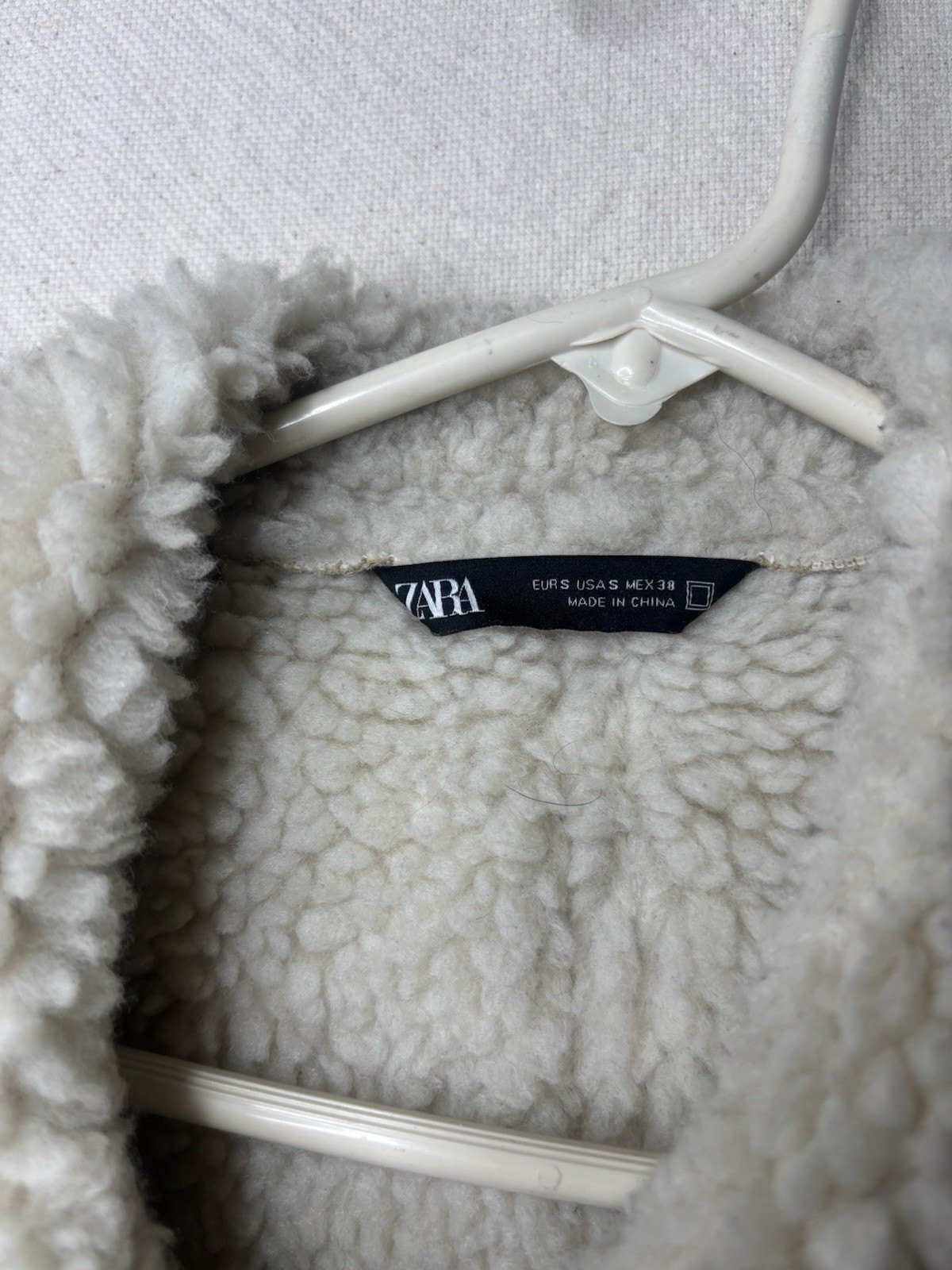 ZARA Sherpa Lined Winter Jacket Women’s Small Size image 4