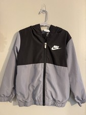Boys 4/5 Hooded Nike Windbreaker Jacket Gray/Black Full Zip