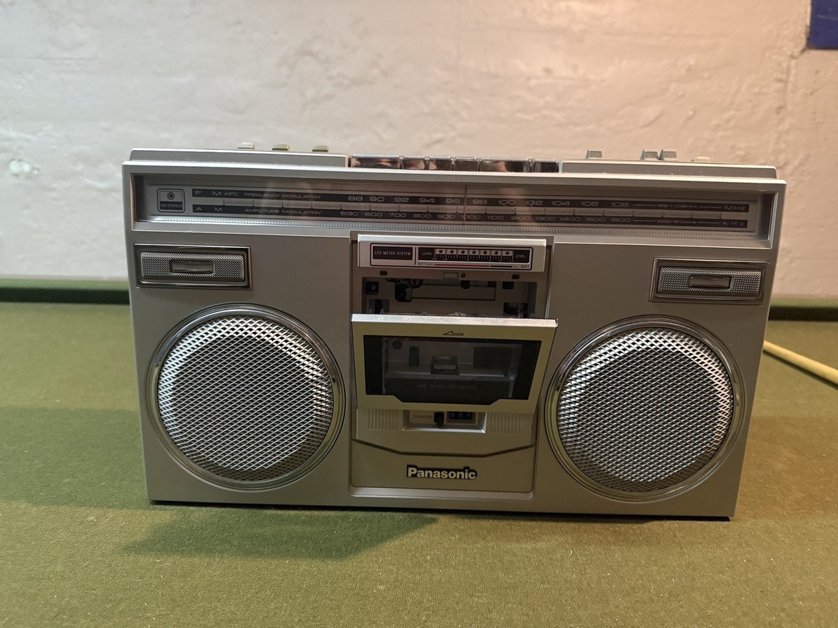 Vintage Panasonic RX5100 Am-fm Stereo Cassette Portable Boombox