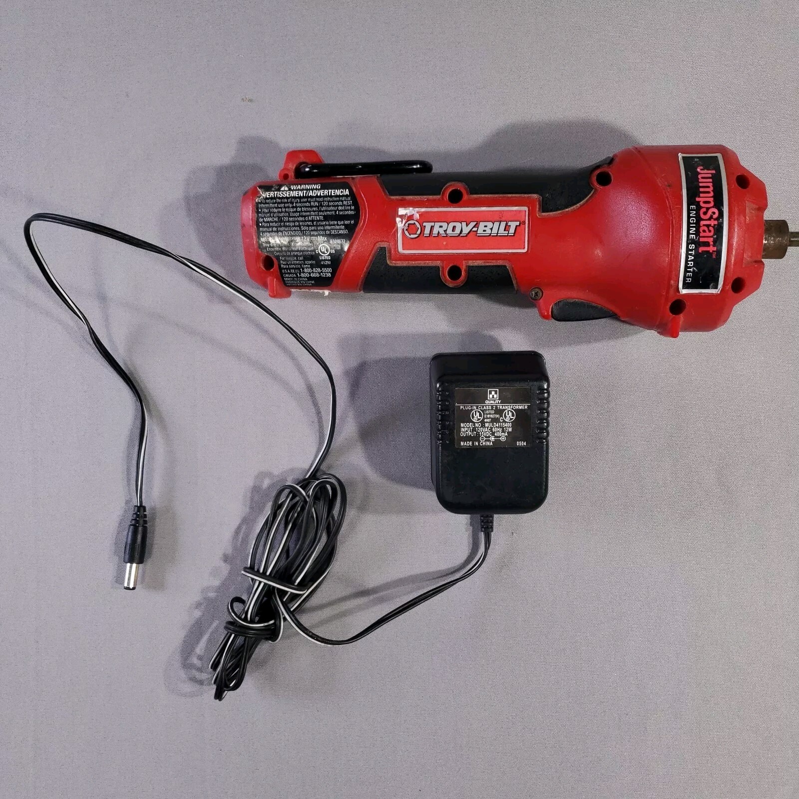 Troybilt Jumpstart engine starter 12 V, With charger TESTED
