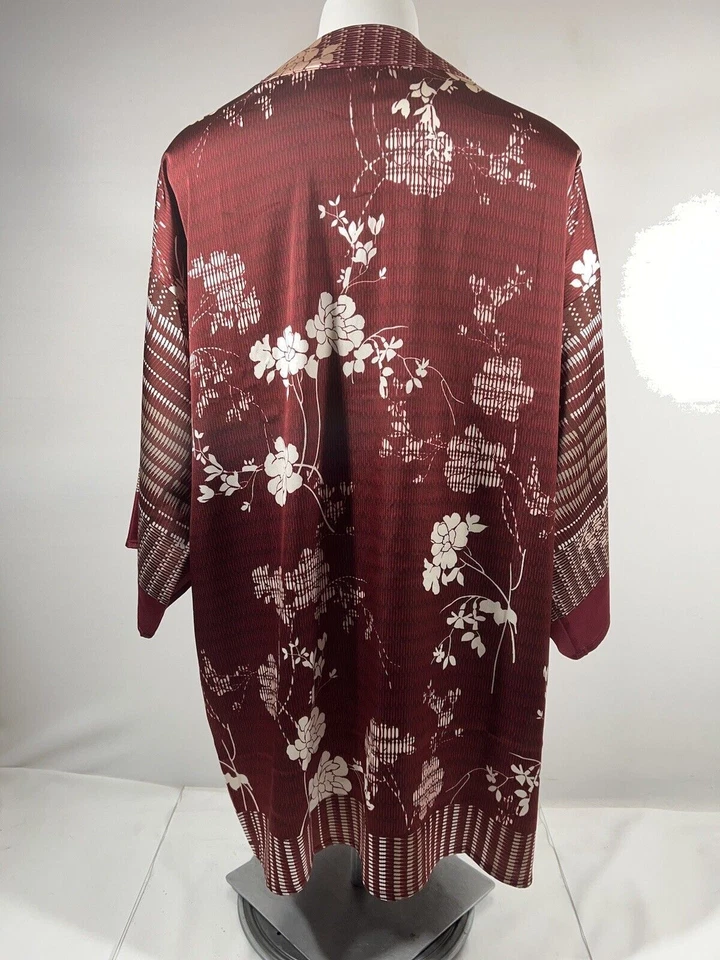 Top Chicos Travelers Frente Abierto Mujer 3P Floral Oriental Kimono Manga Larga Foto 3 de 4