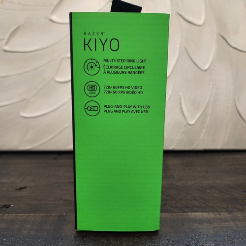 Brand New Razer Kiyo Broadcasting Camera With Illumination, Streamer Certified! - Photo 3/4