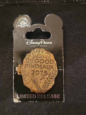 Disney THE GOOD DINOSAUR 2015 Pin Arlo Spot Hinged Limited Release PIN NOC