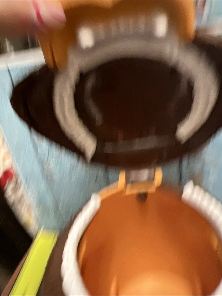 Vintage 1999 The Original Tiger Cookie Jar Cookies Plastic Lion Figure No Sound - Image 4 of 4