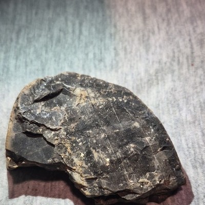 black meteorite, Approx. 4 Inch (10cm)