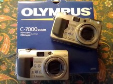 Olympus CAMEDIA C-7000 Zoom 7.1MP Digital Camera - Silver