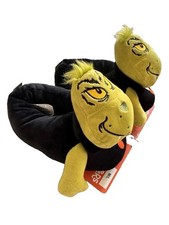 GRINCH Christmas Slippers Size 7-8 Dr. Seuss NEW Plush