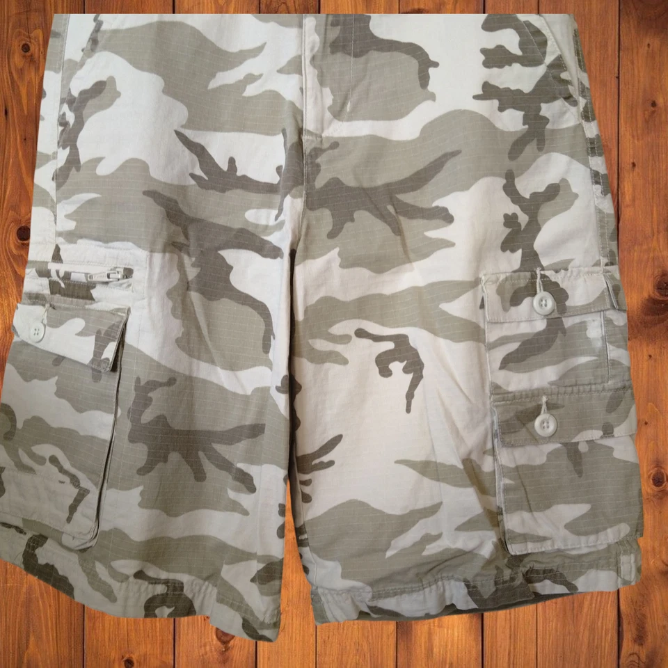 Canyon River Blues Boys Size 16 Camouflage Ripstop Cargo Shorts Utility Pockets - Image 3 of 4