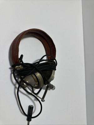 100601 Pioneer SE-L40 ステレオヘッドホン ケース付 レア品 100601 Pioneer SE-L40 ステレオヘッドホン ケース付 レア品