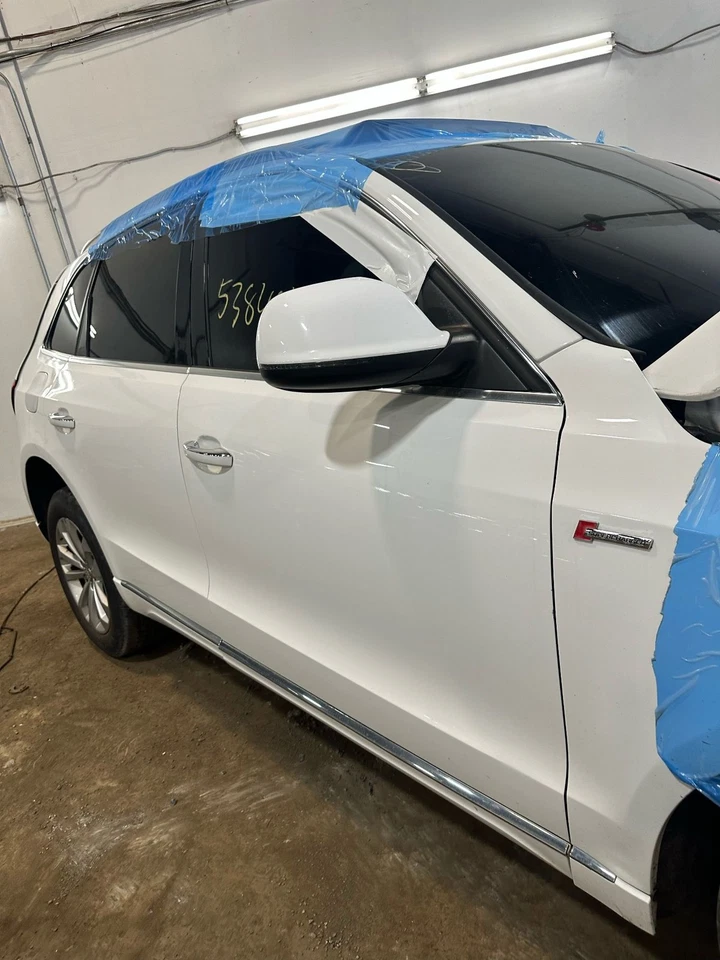 Used Front Right Door Assembly Front fits: 2015 Audi Q5 electric Front Right Gra Foto 4 de 4