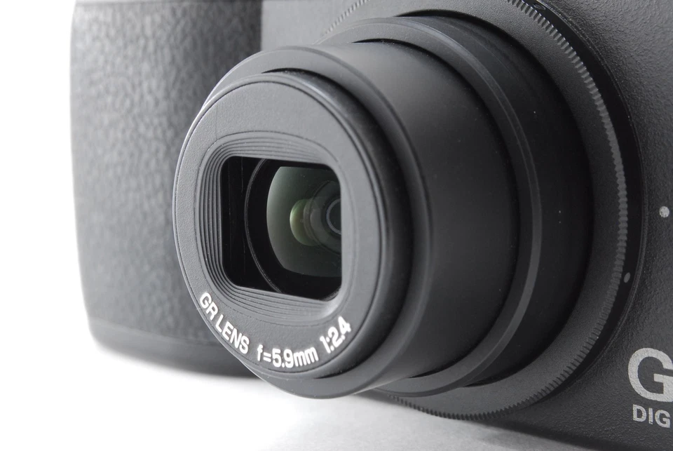 RICOH GR DIGITAL II 10.1MP Digital Camera From JAPAN [NEAR MINT w/Box] SH 12932 - Image 3 of 4