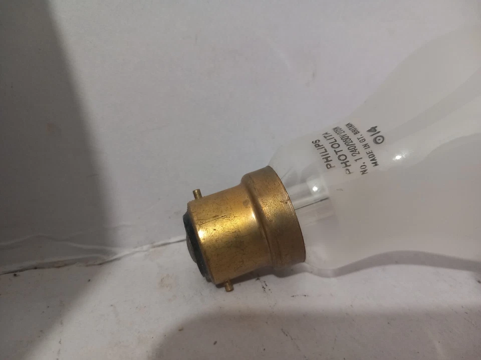 275w PHILIPS PHOTOLITA No. 1 PHOTOFLOOD Bayonet Light Bulb BC PEARL With Box - Image 2 of 3