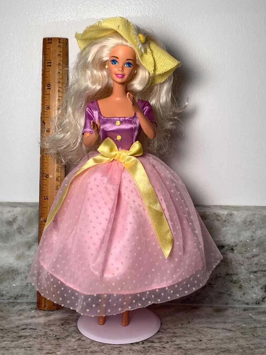 Vintage 1995 Avon Special Edition Spring Blossom Barbie Doll In