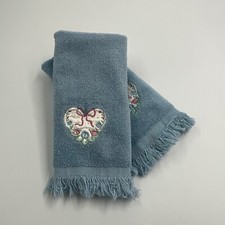 Vintage Heart Hand Towel Pair - Valentine Love Floral - USA Made - 16 x 12 in