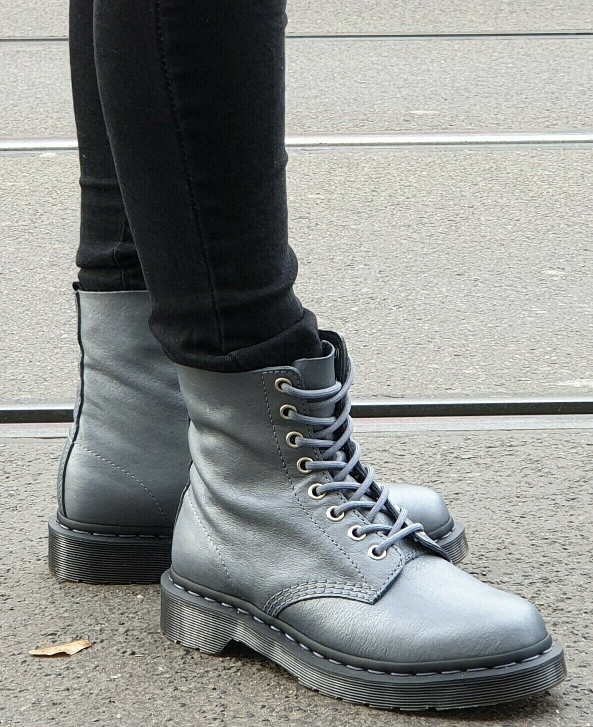 dr martens pascal virginia grau