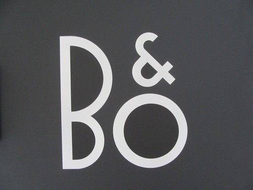 Beogram 1500 sokkel (Beogram 1000 + ingebouwde versterker) Bang & Olufsen - Afbeelding 2 van 7
