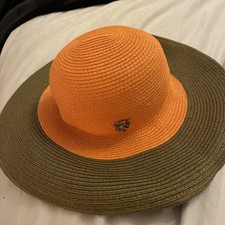 Philip Treacy Beautiful Wide Rimmed Sun Hat 100% Natural Fibres. One Size New