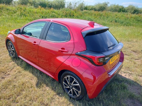 2022 Toyota Yaris 1.5 Hybrid , Only 1,600 Miles,1 OWNER, Immaculate! - Picture 10 of 18