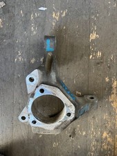Driver Left Front Spindle/Knuckle Fits 97-02 ...