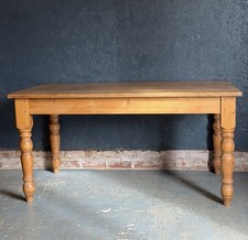 Vintage Pine Dining Table Farmhouse Kitchen Table Seats 6 152 x 90cm