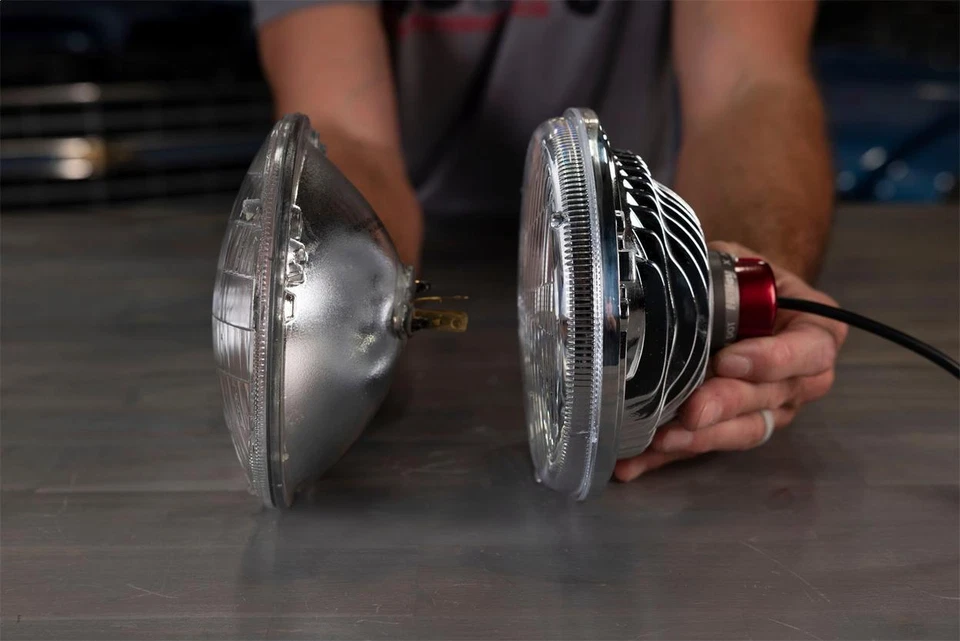 Faro LED retrobrillante Holley LFRB155 Holley Foto 2 de 4