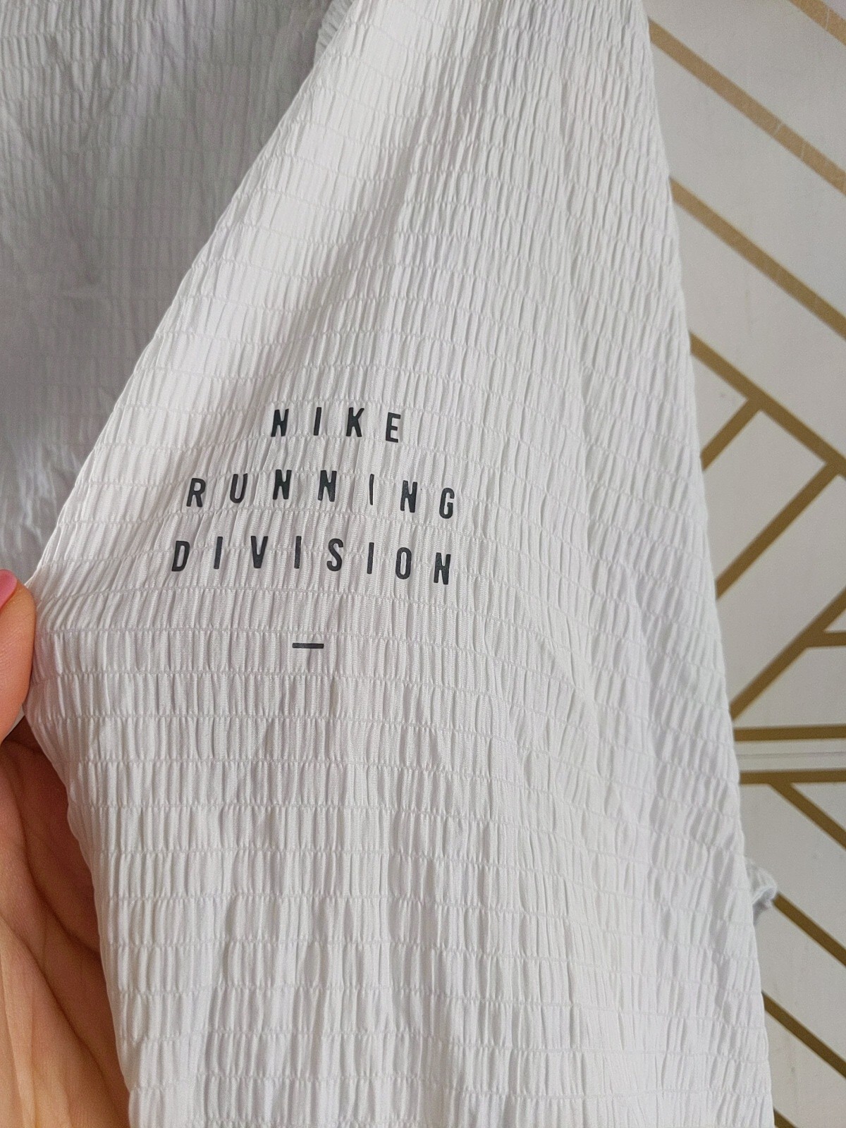 Nike Women's Transform Running Jacket Packable Wh… - image 12