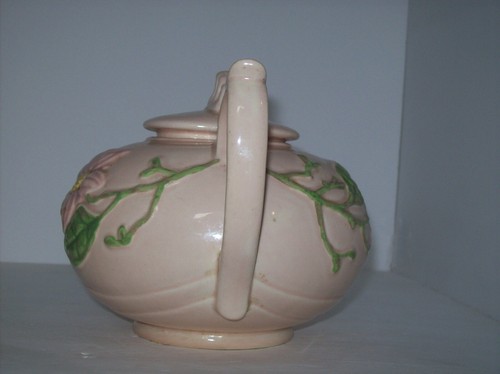 HULL ART POTTERY TEAPOT 20-6.5 - Picture 2 of 9
