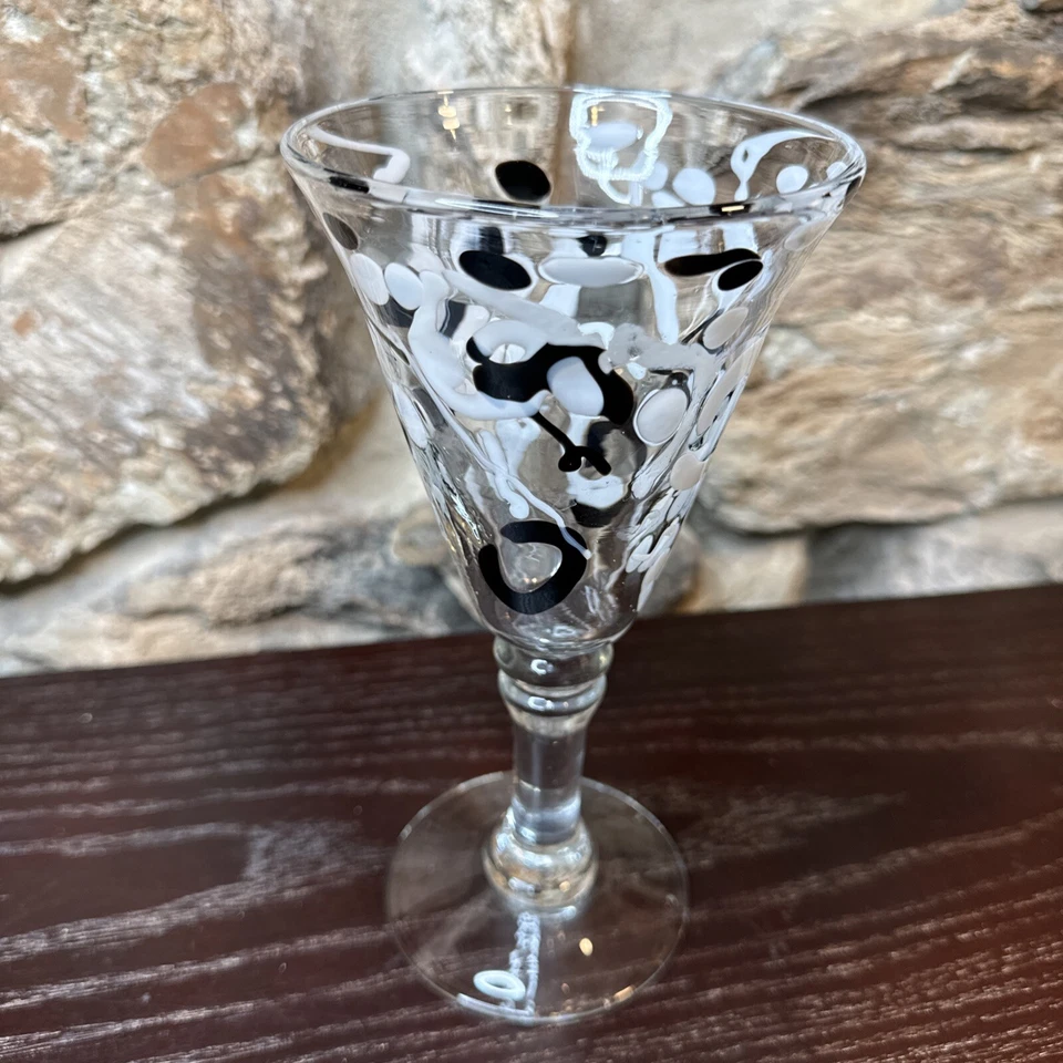 Copa de vidrio soplado a mano Amici Martini vidrio negro blanco confeti remolino 8,25" Foto 2 de 4