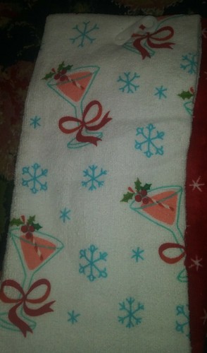 Nwt St. Nicholas Square 2 new Christmas cocktails plush hand towels set girly - Picture 2 of 2