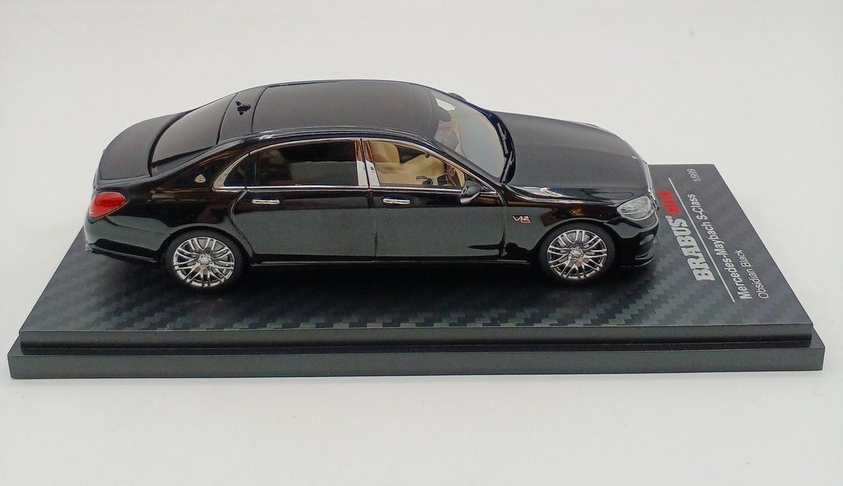 MAYBACH  1:43モデル Amazon.com: [Almost Real] Mercedes Maybach S-Class - 2016