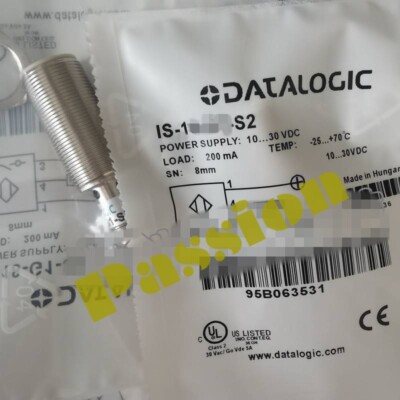 1PCS New For Datalogic IS-12-G3-S2  proximity switch sensor