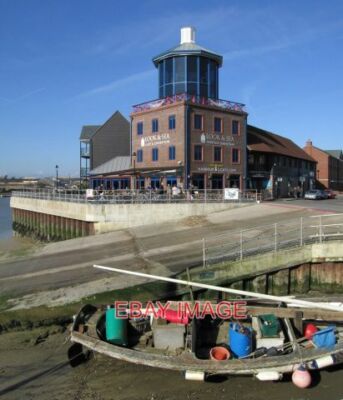 FOTO LOOK & MEER UND DER HAFEN LICHTER CAFE DIE SLIPWAY WIRD VOM RNLI TO benutzt