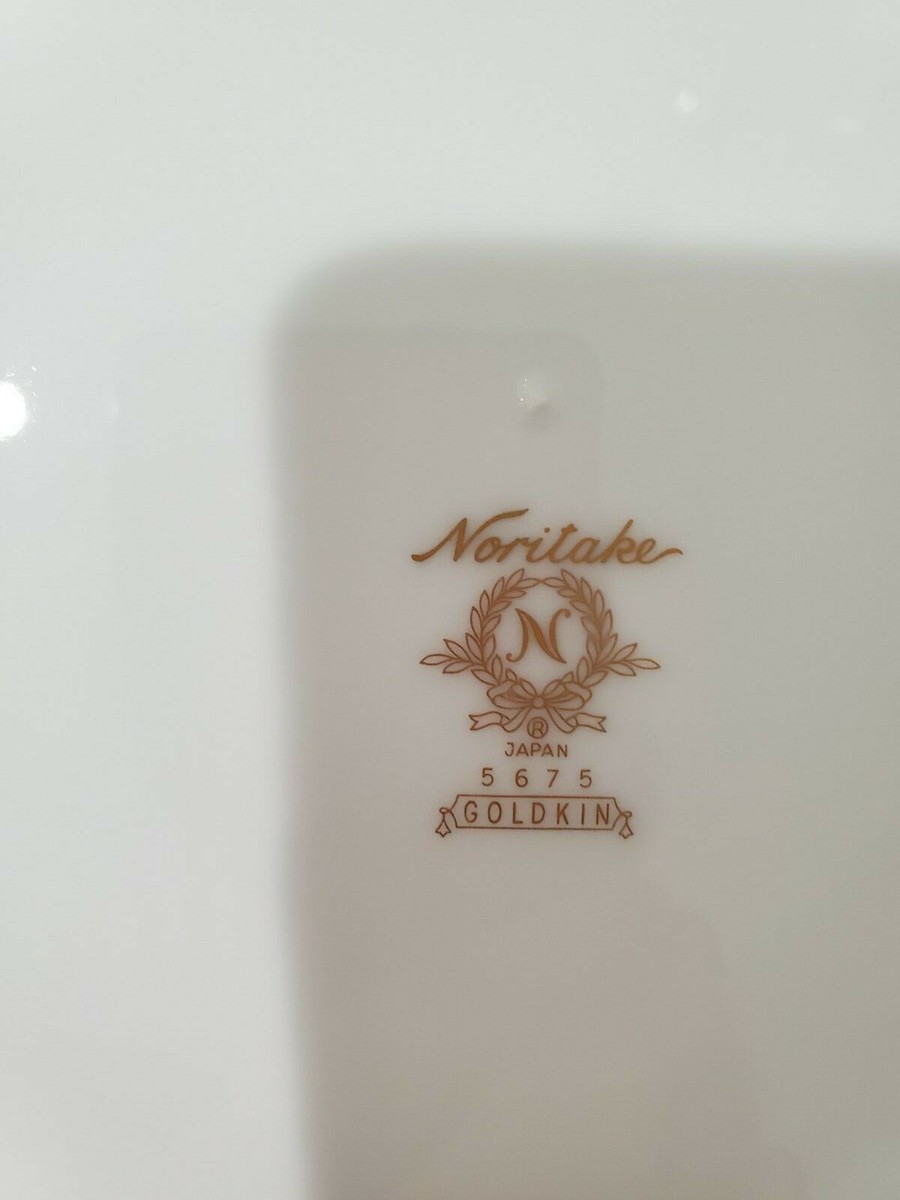 Noritake Vintage Goldkin #5675 China - 12 place settings & serving