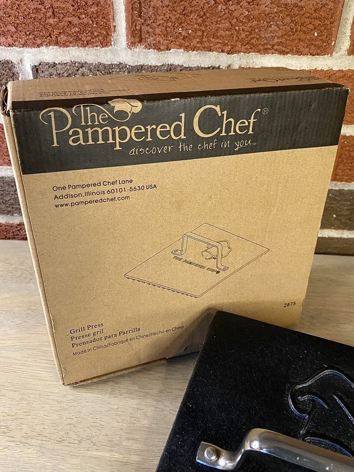 Pampered Chef Grill Press Cast Iron 2875NIB eBay