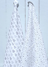 Krasilnikoff Geschirrtücher Weihnachten 2 Motive Sterne Tannenbaum Grau 50x70