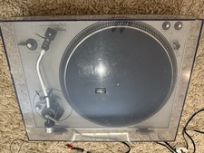 Technics SL-1500 direct drive turntable (the original Vintage Model.