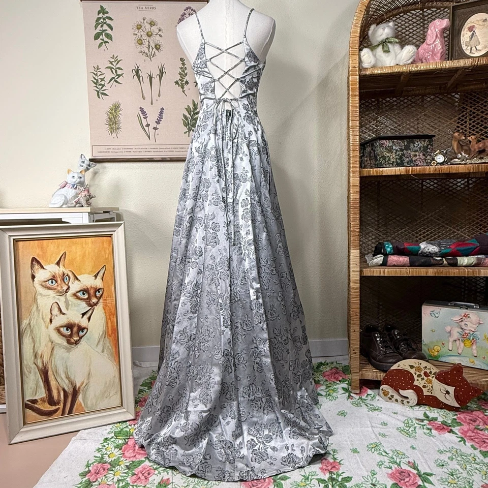 Vestido Formal De Colección Años 90 Y2k Floral Con Cordones Espalda Capricho Romántico Gótico Hoco M 7  Foto 2 de 4
