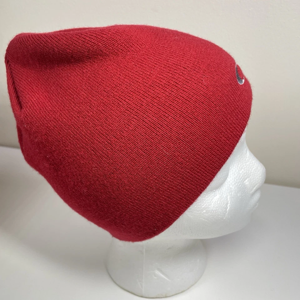 Vintage Oakley Red Knit Beanie Hat Cap Logo Acrylic Y2K Classic - Image 3 of 4