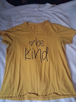 Womens Yellow Tshirt With Words ''Be Kind'' Relaxed Fit, V-neck, Thin, Size Large