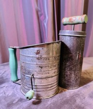 VTG Tin-plated steel Flour Sifter 6 Speed-E-Whipper 7.5 Green Handles Set