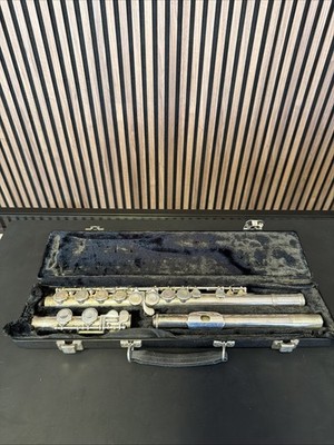 Selmer FL302 USA Silver Plated Flute w/ Case