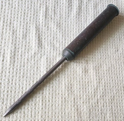 VINTAGE SAND SPIKE / FISHING ROD HOLDER BRASS L@@K | eBay