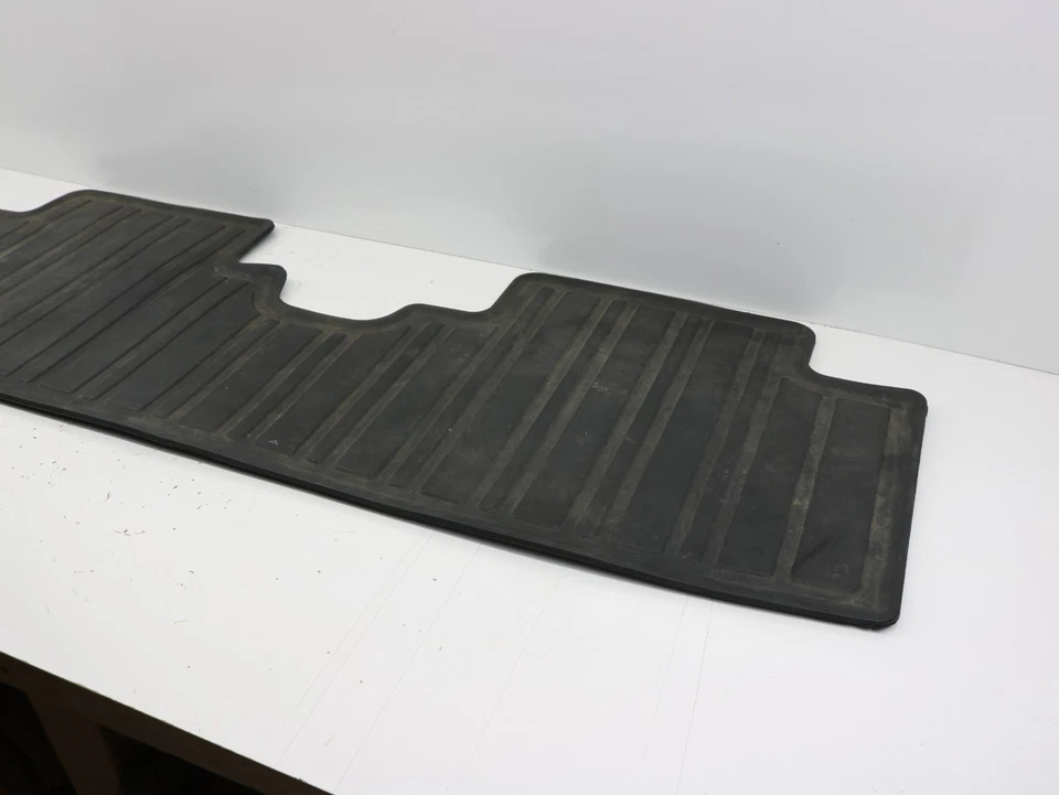 2001-2005 Honda Civic / Acura EL OEM Rear Rubber Floor Mat – Genuine Part - Image 3 of 4