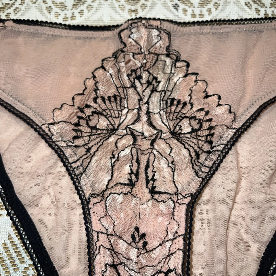 Braguita vintage Auden rosa negro encaje talla grande mezcla de nailon DEFECTUOSA Foto 2 de 4