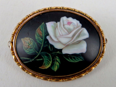 Jugendstil Brosche Weisse Rose Miniatur handgemalt um 1900 (92524)