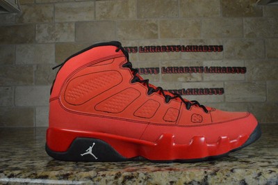 retro 9 motorboat jones